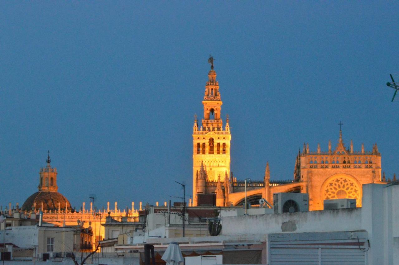 Homeyseville-Amazing Penthouse Giralda Views 8 Pax, Parking Optional Exteriör bild